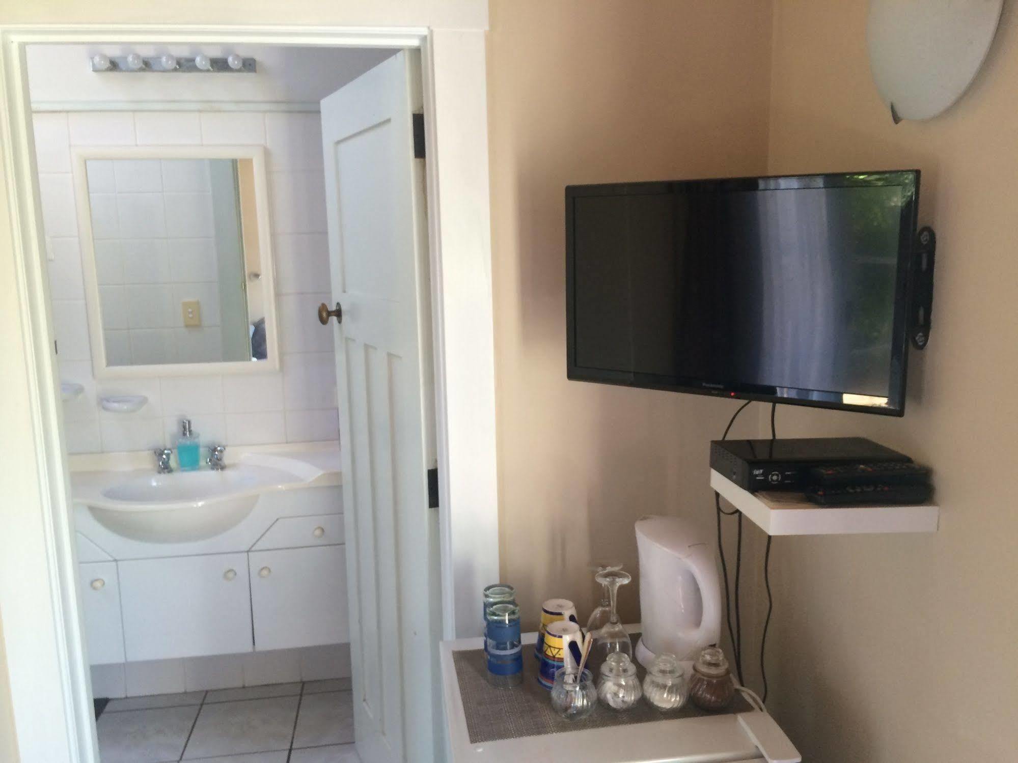 Mangawhai Chalets エクステリア 写真